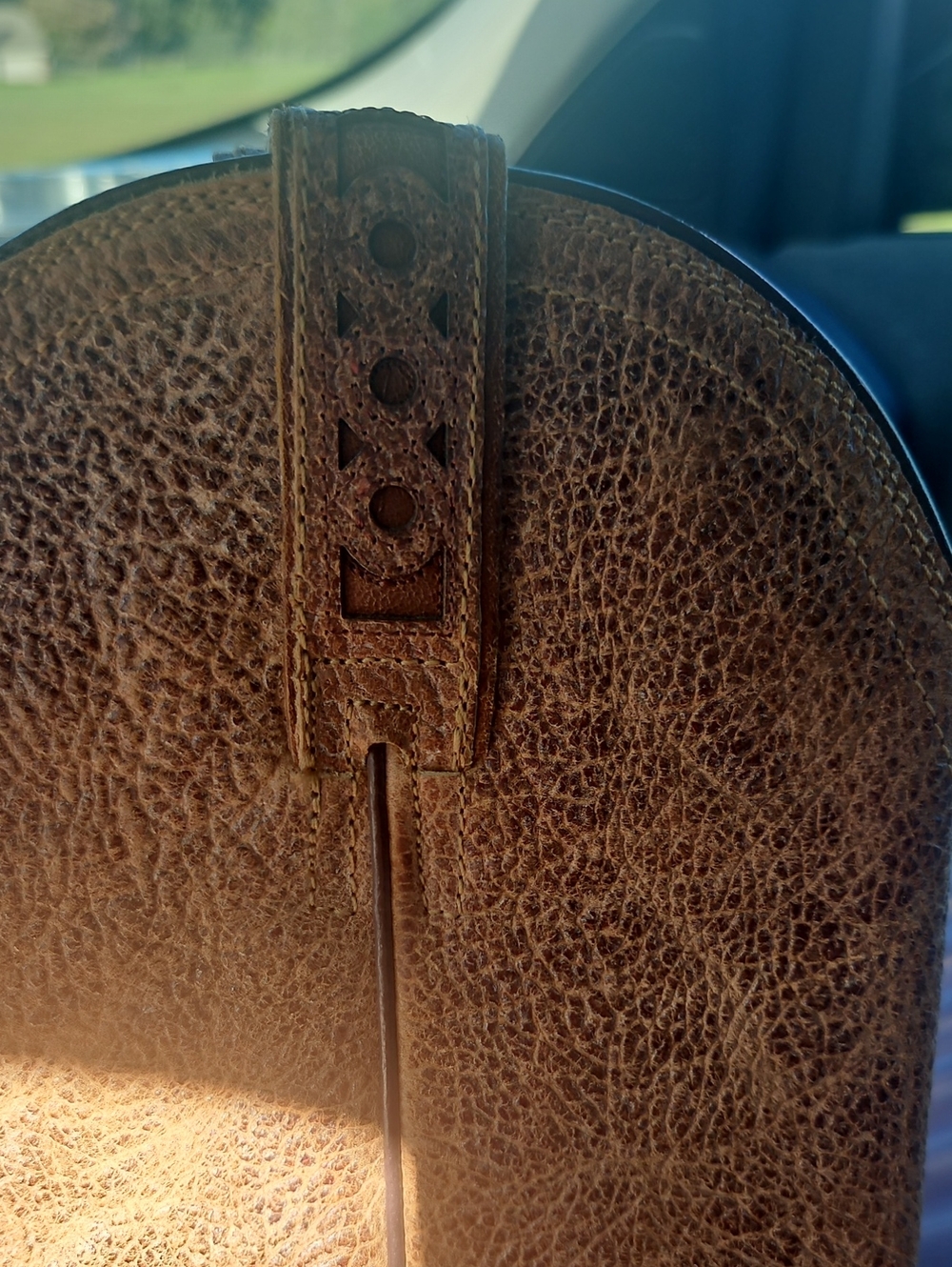 Women's Brown ARIAT riding Boots. Vintage Some Wear On Bottom As Shown. - Picture 4 of 6